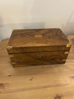Victorian Walnut Writing Slope - Mid To Late 19th Century - With Working Lock