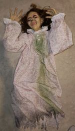 Vintage 2007 The Exorcist Reagan Outdoor Stake In Ground Halloween Prop Decor