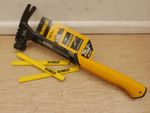 DeWALT DWHT51003-0 16oz STRAIGHT RIP CLAW HAMMER + 3 FREE PENCILS