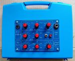 Mini Synth : wild sounds, crazy effects, and melodic scales, too.