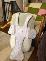 Babocush Newborn Comfort Cushion / colic support