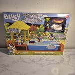 Bluey Pool Time Fun Playset Bluey Figure in Swim Suit with Accessories