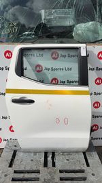 2016-2021 NISSAN NAVARA NP300 D23 WHITE OS DRIVERSIDE RIGHT REAR DOOR SHELL QM1