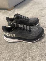  Hoka Clifton 9 Size 4 NEW