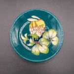 Moorcroft - Pin Plate - Bumblebee - Designed By Philip Richardson - In Box