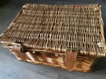 Regency Hampers Cotswolds Luxury Wicker basket with Gilt Buckles 12 by 9 inches 