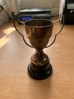 1967 "OLD BIRD AVERAGE" PIGEON RACING EPNS 12cm-TALL TROPHY (P3)