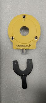 TURCK RI360P0-QR24M0-INCRX2-H1181   (NEW IN BOX)