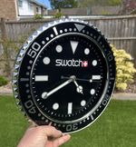 Designer wall clock 30cm round 