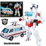 Takara Tomy Transformers Masterpiece MP-30 Ratchet Nissan Cherry Vanette Figure