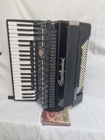 ROYAL STANDARD 120 BASS ACCORDION DOUBLE OCTAVE TUNED