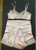 VINTAGE 2 PC WOMEN'S LINGERIE