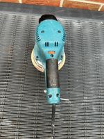 Makita BO6030 Random Orbital Sander 6" - 240V