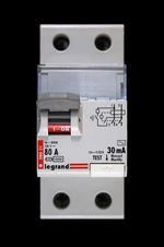 LEGRAND 80 RCD DOUBLE POLE 30mA TYPE AC 086 31 08631