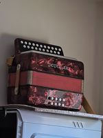 B/C accordion + Case / Delecia Popular Czech Republic Made 🇨🇿