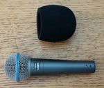 Shure Beta 58A Supercardioid Dynamic Vocal Microphone & wind filter Good cond.