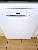 Bosch Series 2 Freestanding Slimline White Dishwasher, Delay Start, SS Tub