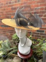 Handmade Unique Gorgeous Fascinator/Hat Hat fir Ascot Hat for a wedding 