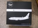 B737-700W ROYAL AUSTRALIAN REG: A36-001 WITH STAND - GEMINI JETS G2RAA1222 1/200