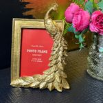 Gold Resin Peacock Photo Frame 4x6'