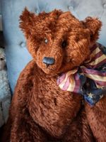 Fabulous Pat Murphy Artist Bear From USA. Cinnamon Centre Seam Face. Gorgeous!