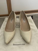 Cream And Gold Elegant Low Heel Courts, Size 4