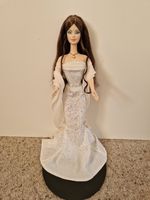 Barbie Birthstone April Diamond Collectors Edition Doll With Certificate 2002 .