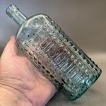 MED VICTORIAN POISON BOTTLE EMBOSSED AMMONIA CAUTION POISONOUS NOT TO BE TAKEN