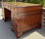 Traditional Large 5ft Twin Pedestal Desk