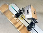 BURTON Custom Smalls 130cm Snowboard + Smalls Bindings