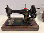 Singer 28K Mechanical Sewing Machine Hand Crank Vintage Collectable - 1890.