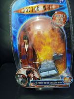 Doctor Who 4th Doctor & K-9 in Burgundy outfit Tom Baker Figure *SEALED*