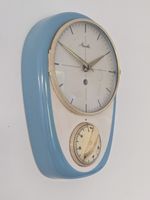 VINTAGE RETRO MID-CENTURY CERAMIC KITCHEN WALL CLOCK with KEY. GOOD CONDITION