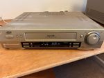 JVC HR-S7500EK Super VHS S-VHS VCR Video Recorder