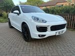2015 Porsche Cayenne S 4.2 V8 Diesel Tiptronic S  stunning Carrera White