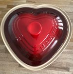 Le Creuset Heart Ceramic Baking Dish with Lid Red/Beige 2.4L