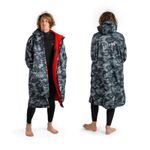 Osprey Adult Changing Robe for Surfing and Swimming, With Sherpa Fleece Fabric,