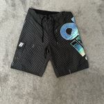 Vintage 00s Quicksilver Over Print Japanese Surf Style Board Shorts Mens Size 32
