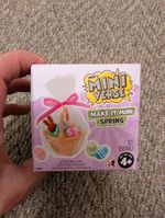 Miniverse Make It Mini Spring Series 1 Easter Basket