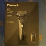 Panasonic LV97 Wet/Dry Electric Shaver with cleaning station & cartridges 