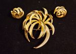 VINTAGE TRIFARI BROOCH AND EARRINGS
