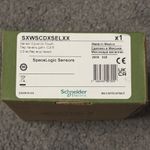 NEW Schneider SXWSCDXSELXX SmartX Cover Plate IP Controller Color Touchscreen