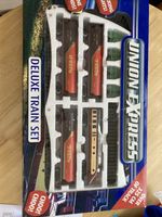 Union Express Battery Operated Deluxe Train Set In Box