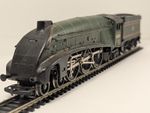 Hornby OO Gauge Class A4 60022 Mallard Steam Locomotive BR Green