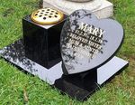 Memorial Stone Gravestone Granite Cemetery Headstone Flat Heart Grave Plaque