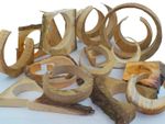 Box of circular wood offcuts. Jewellery display, art & craft, sculpture. 5kg