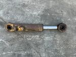LIEBHERR EXCAVATOR MACHINE SCRAP RECYCLING GRAB HYDRAULIC CYLINDER RAM 9241931