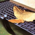 5/10/15/20m Gutter Leaf Grid Mesh Guard Cover Roof Stop Leaf Debris Cloggs Block