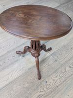 Victorian oval Wooden Tripod Side/Coffee Table 