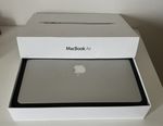 Apple MacBook Air 13 inch - A1466 bundle with Charger and Original Box